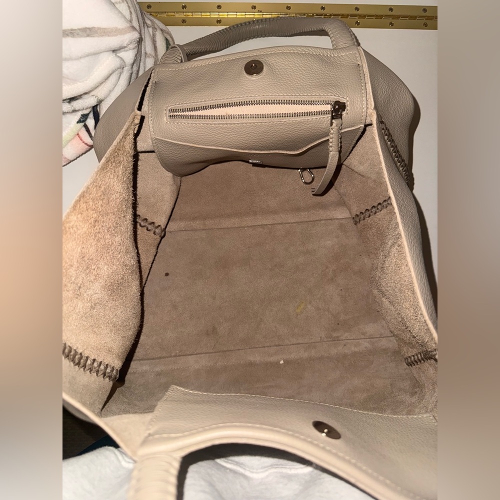 Callista Bag: Sand, Medium Grained Calf Leather Tote Bag - Picture 3 of 5
